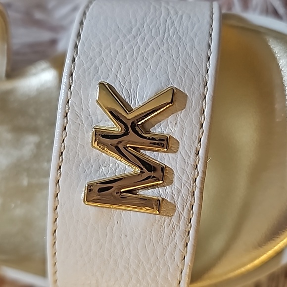Michael Kors Toddler Sandals - Picture 4 of 8